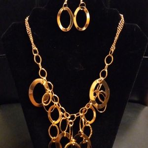 Golden Necklace/Earrings Set